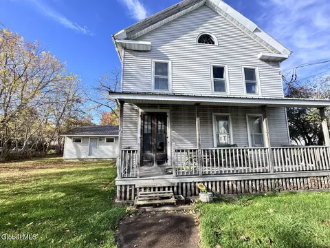 4487 Verona St, Vernon, NY 13476