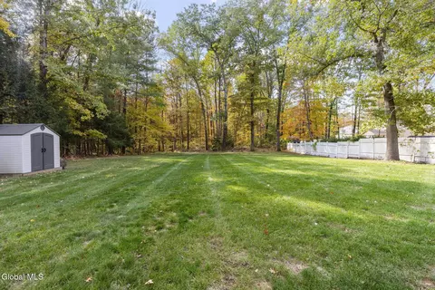 Exterior - 15 Pinehollow Dr, Ballston Spa, NY 12020 photo 10 of 14