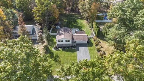 View/Area - 15 Pinehollow Dr, Ballston Spa, NY 12020 photo 2 of 5