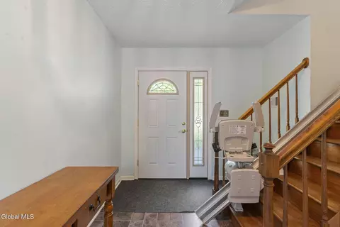 Entry Way - 15 Pinehollow Dr, Ballston Spa, NY 12020 photo 1 of 1