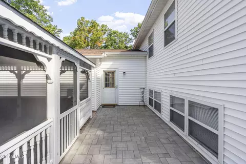 Exterior - 15 Pinehollow Dr, Ballston Spa, NY 12020 photo 7 of 14
