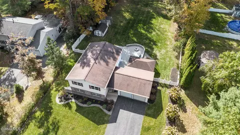 View/Area - 15 Pinehollow Dr, Ballston Spa, NY 12020 photo 4 of 5