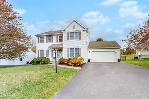110 N Springhurst Dr, East Greenbush, NY 12061