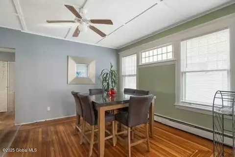 Dining - 1039 Parkwood Blvd, Schenectady, NY 12308 photo 1 of 2