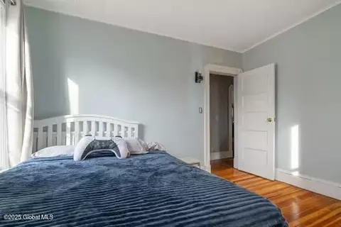 Bedroom - 1039 Parkwood Blvd, Schenectady, NY 12308 photo 8 of 14