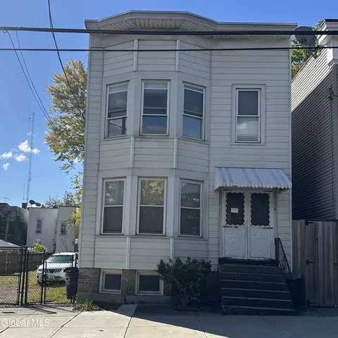 314-316 Orange St, Albany, NY 12210