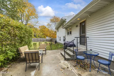 65 Berwick Rd, Delmar, NY 12054 photo 42