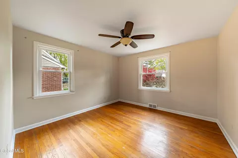 1231 Sumner Ave, Schenectady, NY 12309 photo 10