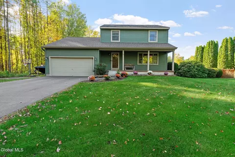58 Sisson Rd, Fort Edward, NY 12828