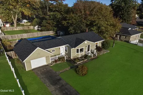 1 Winston Pl, Albany, NY 12205