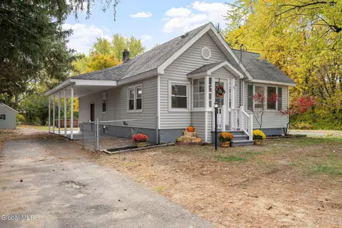 158 Lincoln Ave, Albany, NY 12205