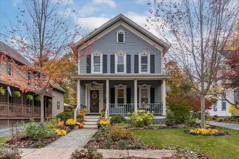 28 Chapman St, Ballston Spa, NY 12020