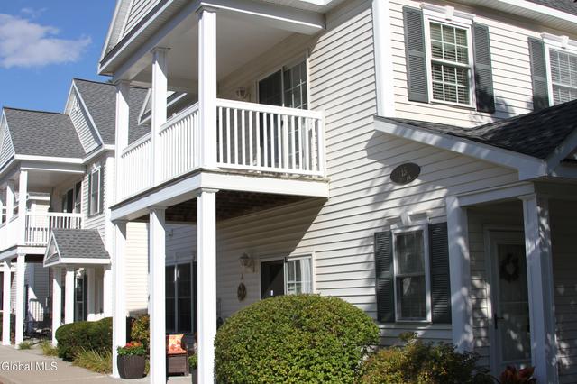 15 Ellis Ave #8, Saratoga Springs, NY 12866