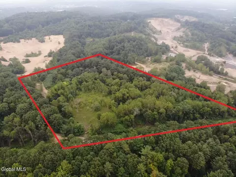 312 County Highway 122, Johnstown, NY 12095