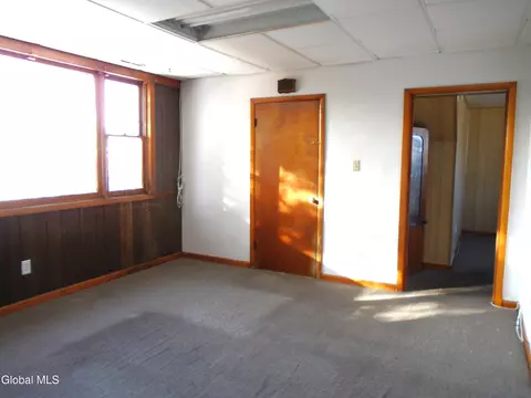 1114 9th Ave, Schenectady, NY 12303 photo 9