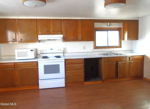 1114 9th Ave, Schenectady, NY 12303 photo 16