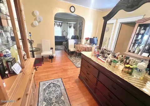 309 Mcclellan St, Schenectady, NY 12304 photo 5