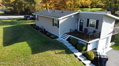 2 Colehamer Ave, Troy, NY 12180