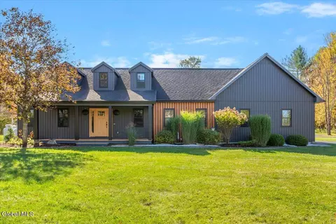 133 Dawson Rd, Scotia, NY 12302
