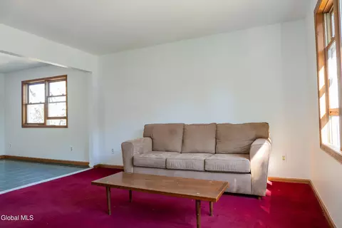 141 Clement Ave, Schenectady, NY 12304 photo 16