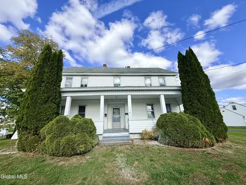 280 Church St, Amsterdam, NY 12010