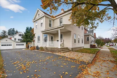 211 N 5th Ave, Mechanicville, NY 12118