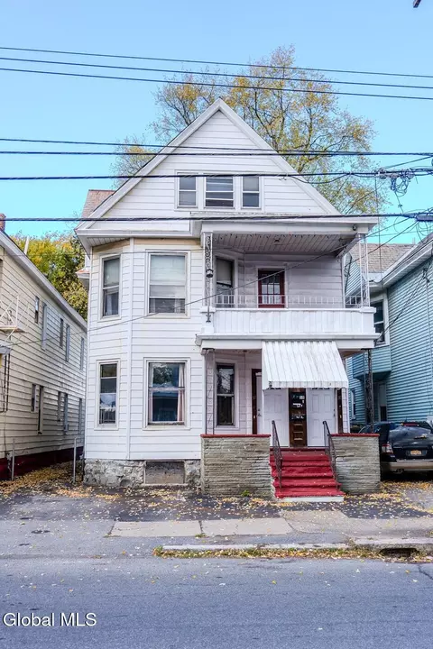 57 N Brandywine Ave, Schenectady, NY 12307