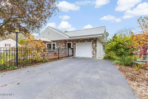 2023 Mcclellan St, Schenectady, NY 12309 photo 30