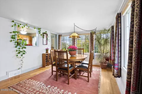 2023 Mcclellan St, Schenectady, NY 12309 photo 8