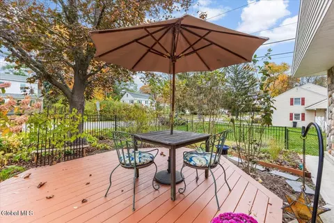 2023 Mcclellan St, Schenectady, NY 12309 photo 3