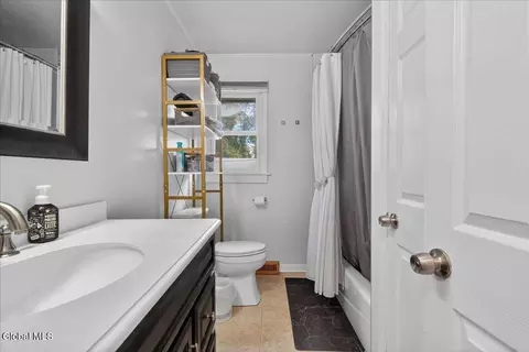 205 E Palmer Ave, Schenectady, NY 12303 photo 20