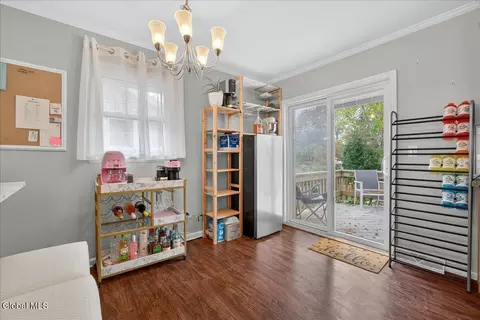 205 E Palmer Ave, Schenectady, NY 12303 photo 11