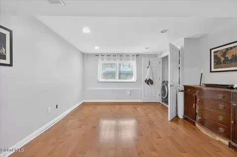 205 E Palmer Ave, Schenectady, NY 12303 photo 28