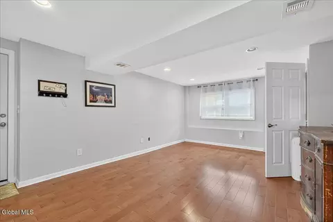 205 E Palmer Ave, Schenectady, NY 12303 photo 27