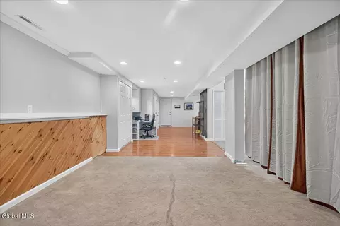 205 E Palmer Ave, Schenectady, NY 12303 photo 25