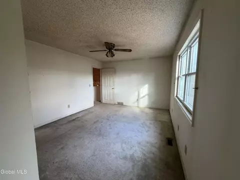 Bedroom - 42 Hackett St, Selkirk, NY 12158 photo 3 of 4