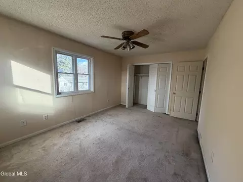 Bedroom - 42 Hackett St, Selkirk, NY 12158 photo 1 of 4