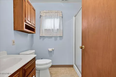 1060 Keyes Ave, Schenectady, NY 12309 photo 20