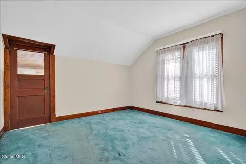 1060 Keyes Ave, Schenectady, NY 12309 photo 26