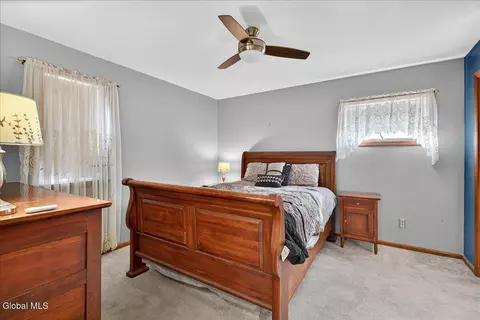 1060 Keyes Ave, Schenectady, NY 12309 photo 18