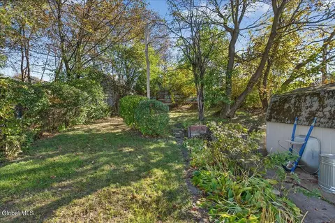 1060 Keyes Ave, Schenectady, NY 12309 photo 30