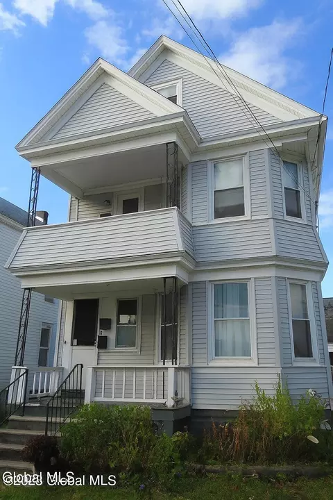 1933 Wabash Ave, Schenectady, NY 12306