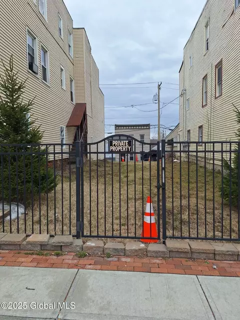 235 Remsen St, Cohoes, NY 12047