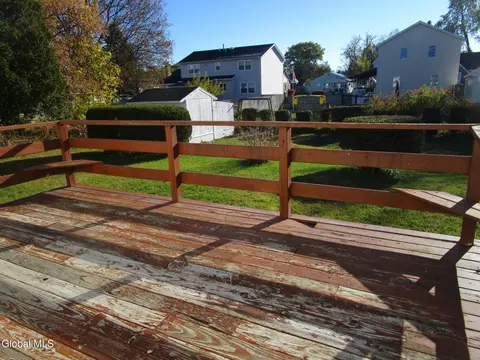 2542 Augustine Ave, Schenectady, NY 12306 photo 8