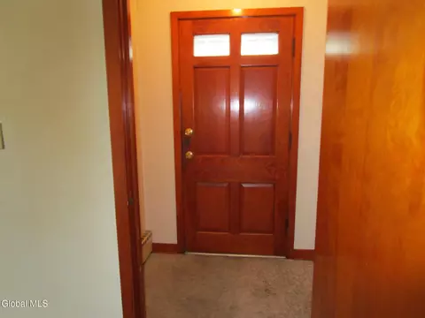 2542 Augustine Ave, Schenectady, NY 12306 photo 14