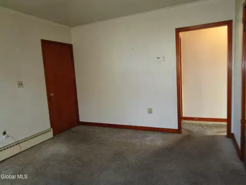 2542 Augustine Ave, Schenectady, NY 12306 photo 28