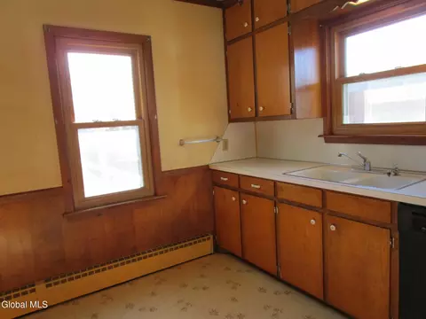 2542 Augustine Ave, Schenectady, NY 12306 photo 21