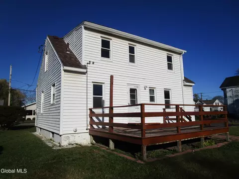 2542 Augustine Ave, Schenectady, NY 12306 photo 4