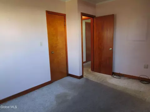 2542 Augustine Ave, Schenectady, NY 12306 photo 27