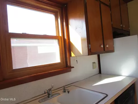 2542 Augustine Ave, Schenectady, NY 12306 photo 24